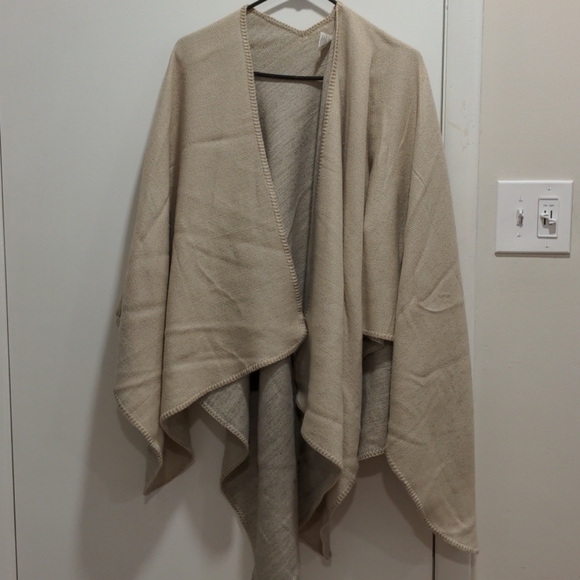 Draped Cardigan wrap - Picture 1 of 2
